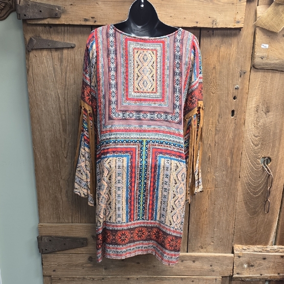 Uncle Frank Vibrant Geometric Long Sleeve Dress - Picture 4 of 7